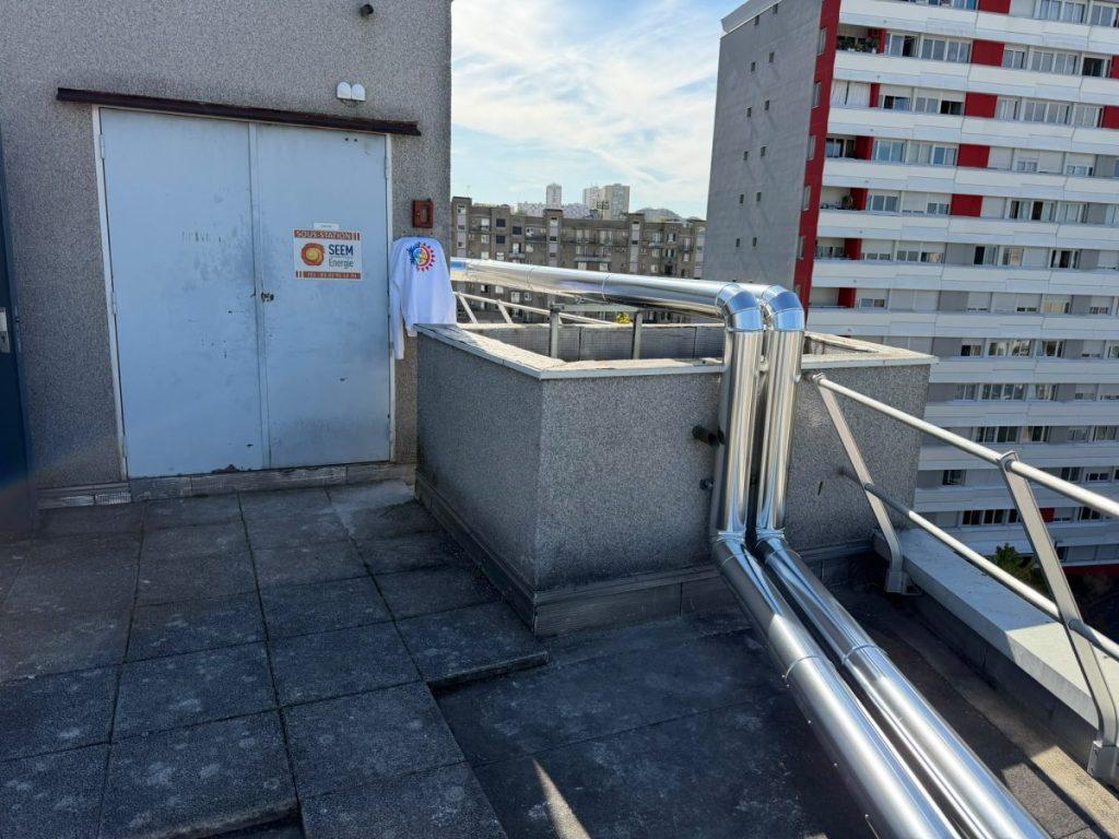 Calorifugeage d'un réseau extérieur à Pantin pour du chauffage en géothermie